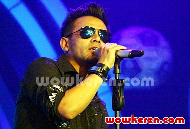 Gambar Foto Judika Saat Tampil di Konser 'I Love Chelsea'